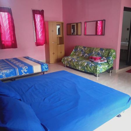 ג'מבי Almira Homestay מראה חיצוני תמונה
