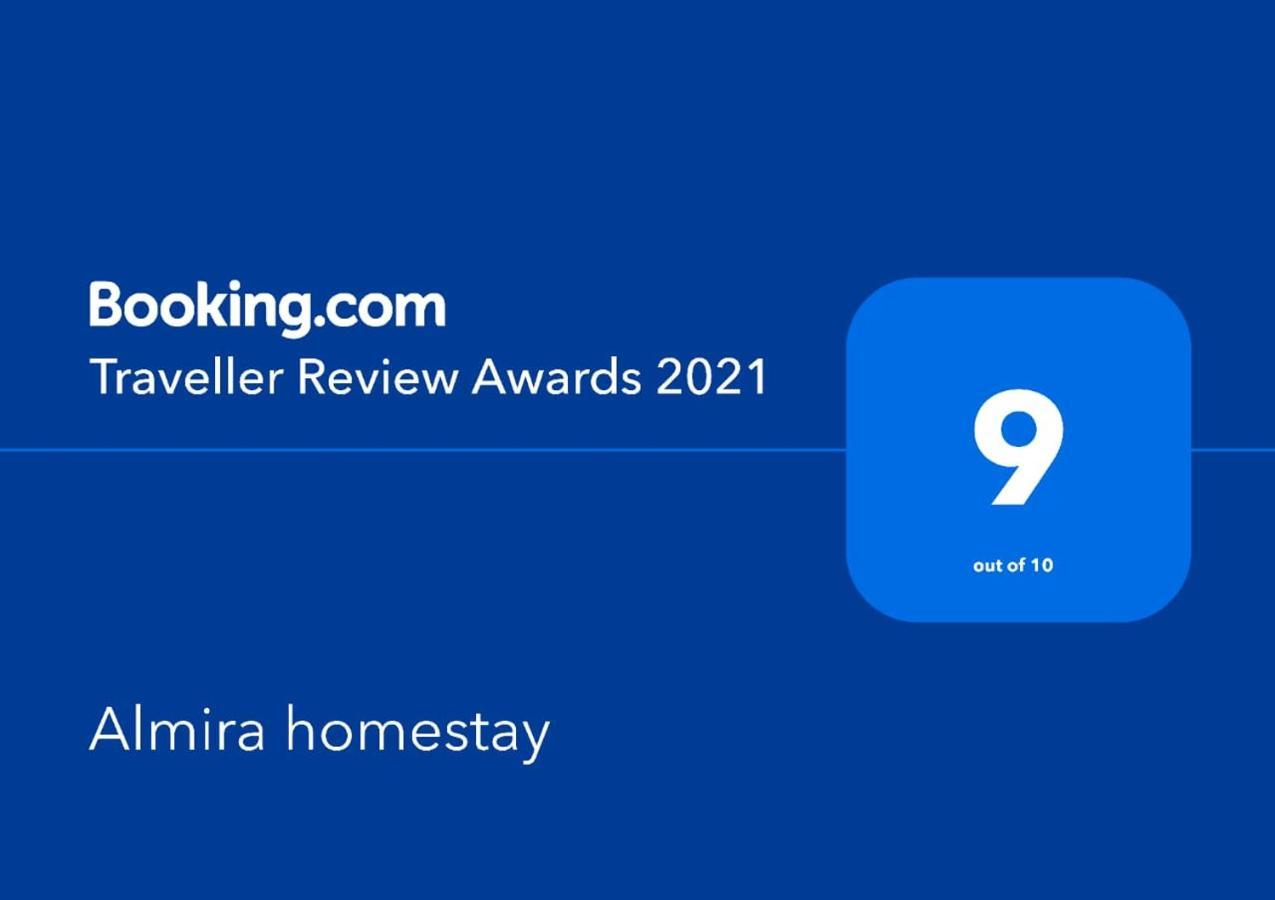 ג'מבי Almira Homestay מראה חיצוני תמונה