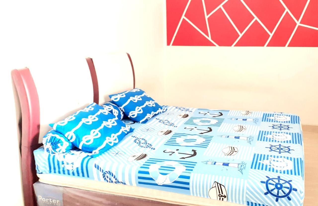 ג'מבי Almira Homestay מראה חיצוני תמונה