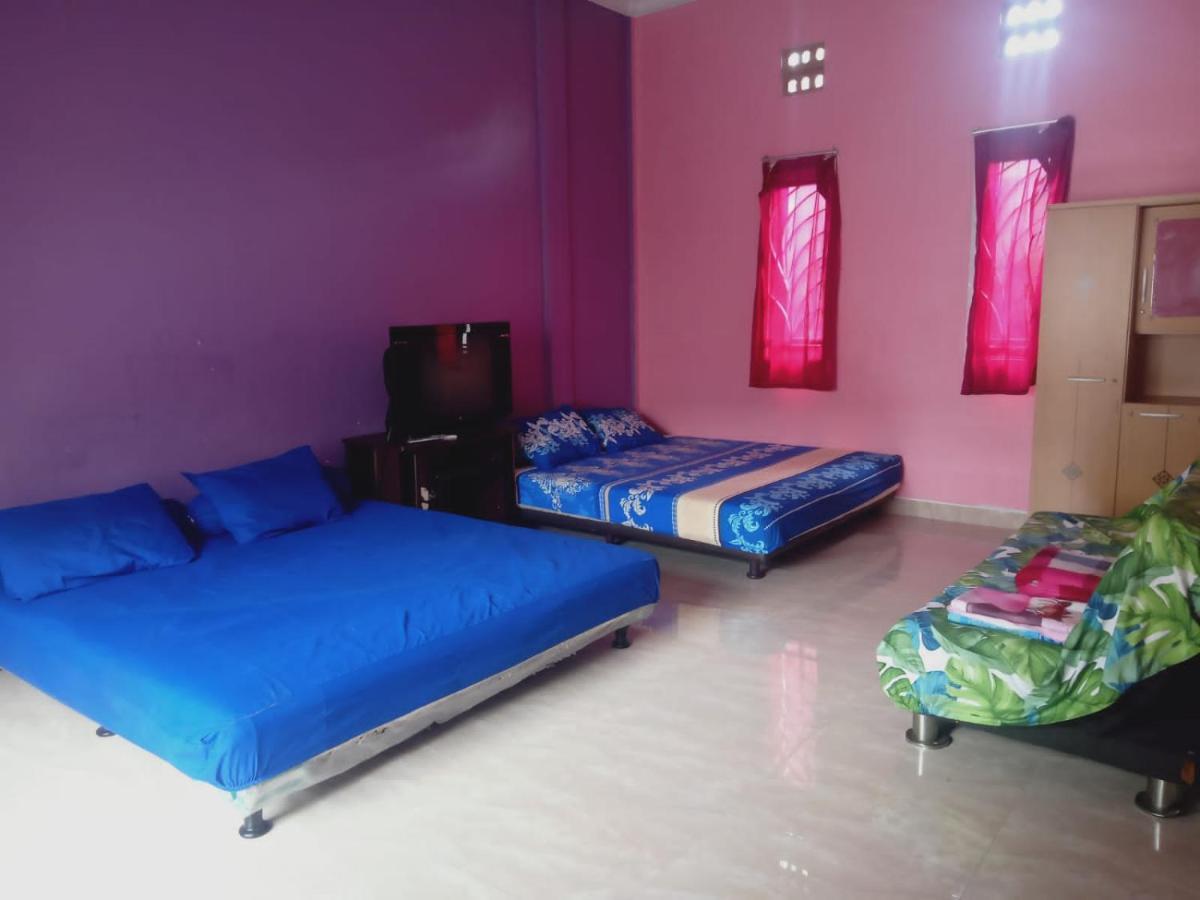 ג'מבי Almira Homestay מראה חיצוני תמונה