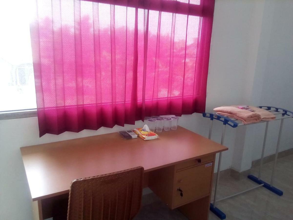 ג'מבי Almira Homestay מראה חיצוני תמונה