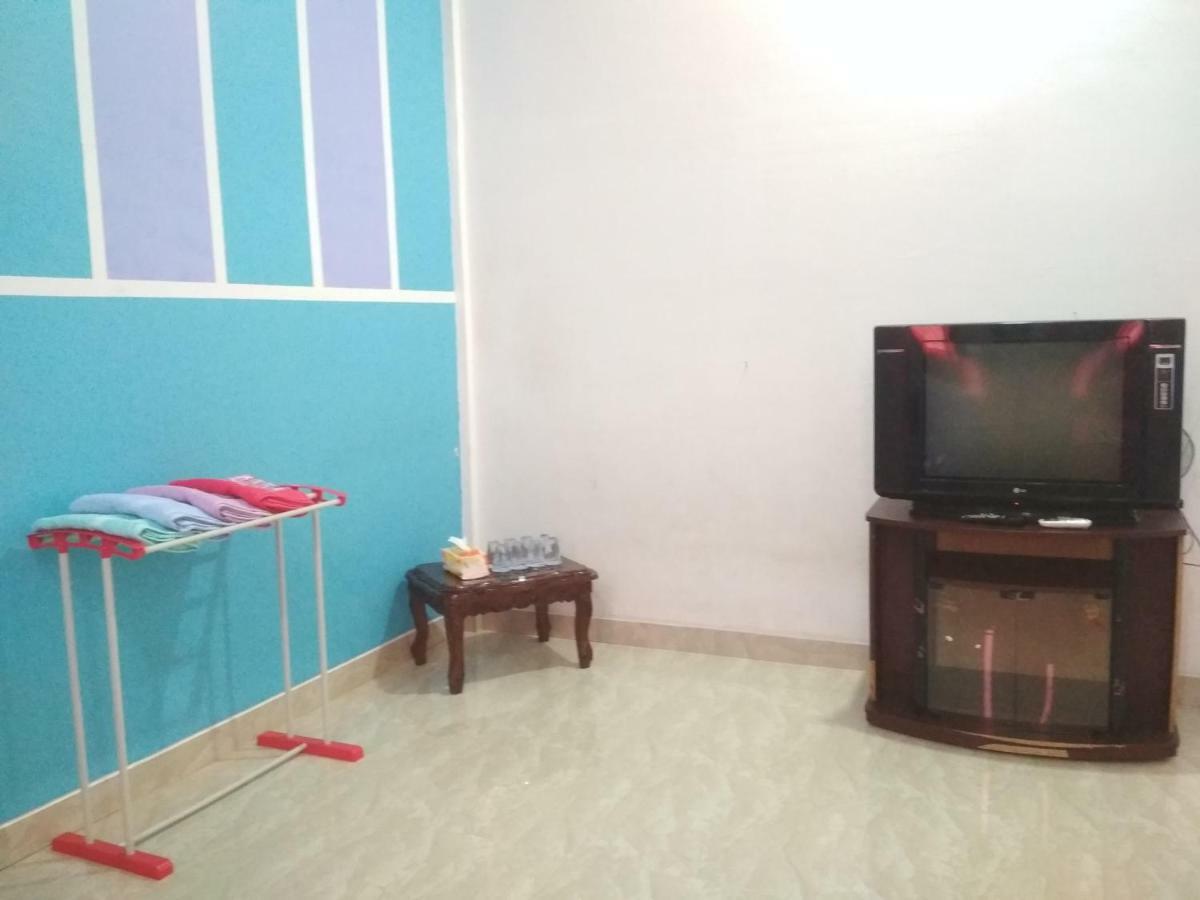 ג'מבי Almira Homestay מראה חיצוני תמונה